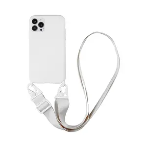 Coque Silicone avec Bandoulière Apple iPhone 15 Pro Max Blanc